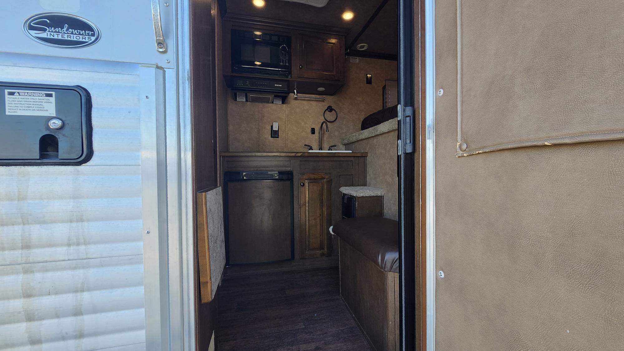 2016 Sundowner LQ 3H SANTA FE LQ