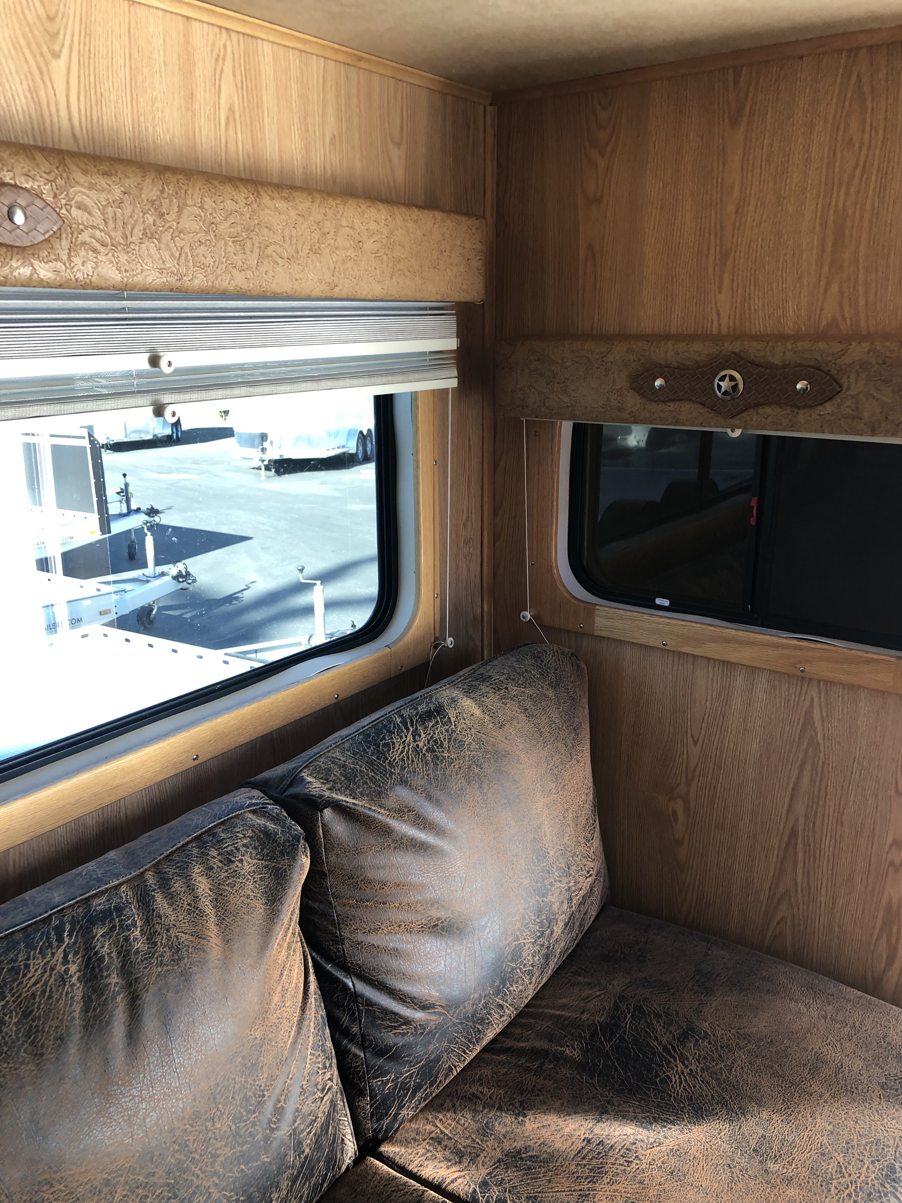 2007 Sundowner LQ 4H SLIDE OUT LQ
