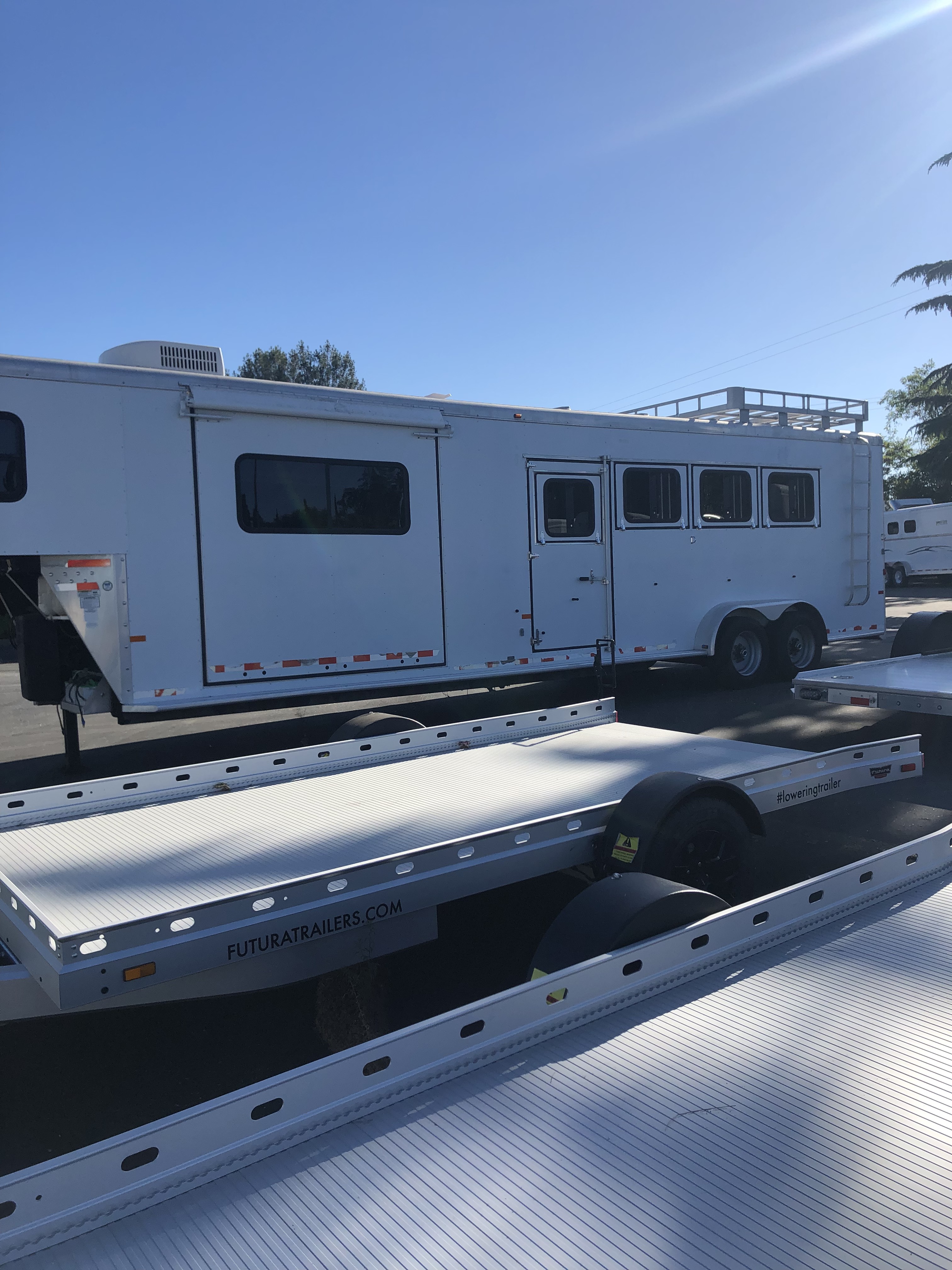2007 Sundowner LQ 4H SLIDE OUT LQ