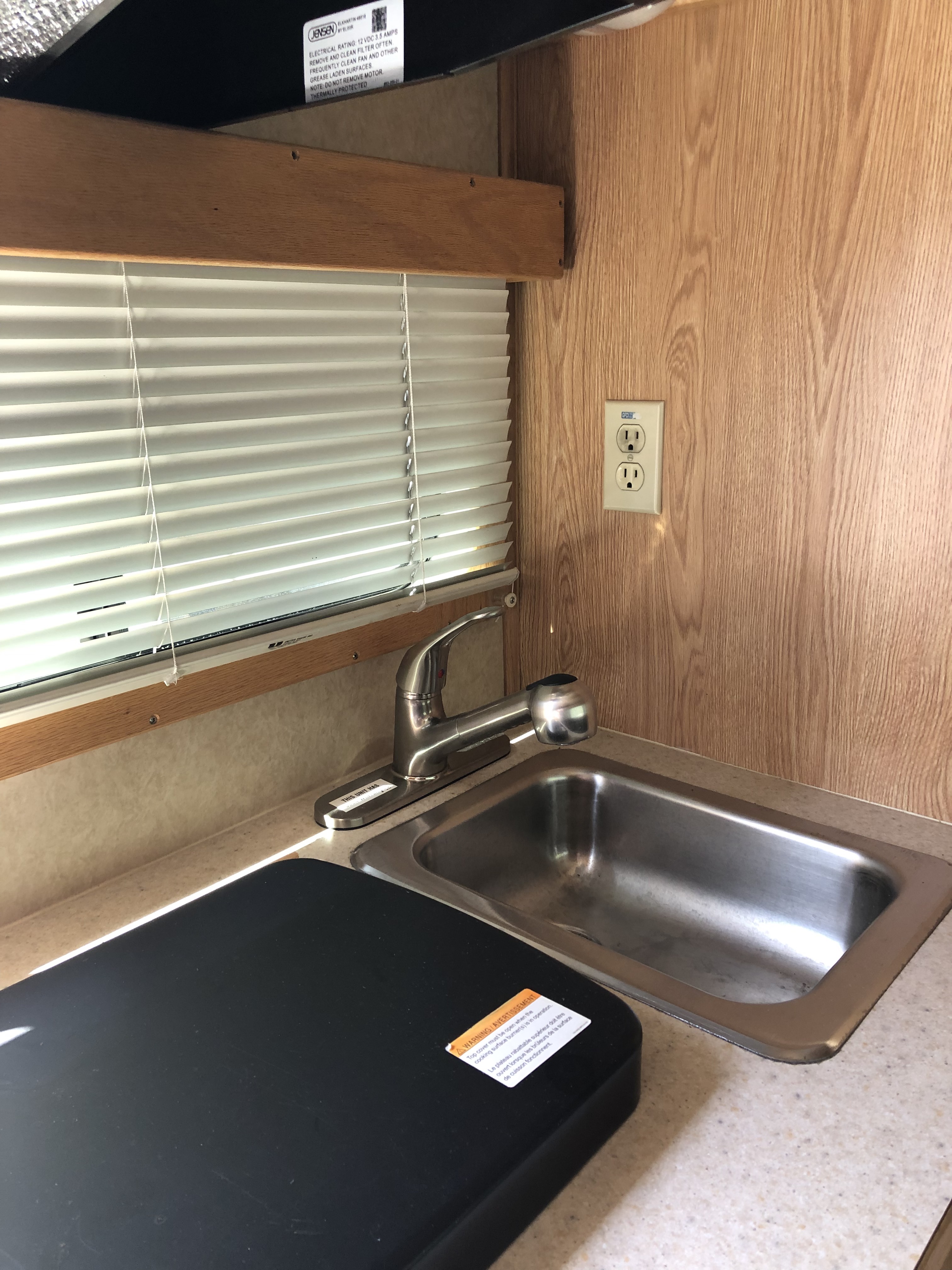 2007 Sundowner LQ 4H SLIDE OUT LQ