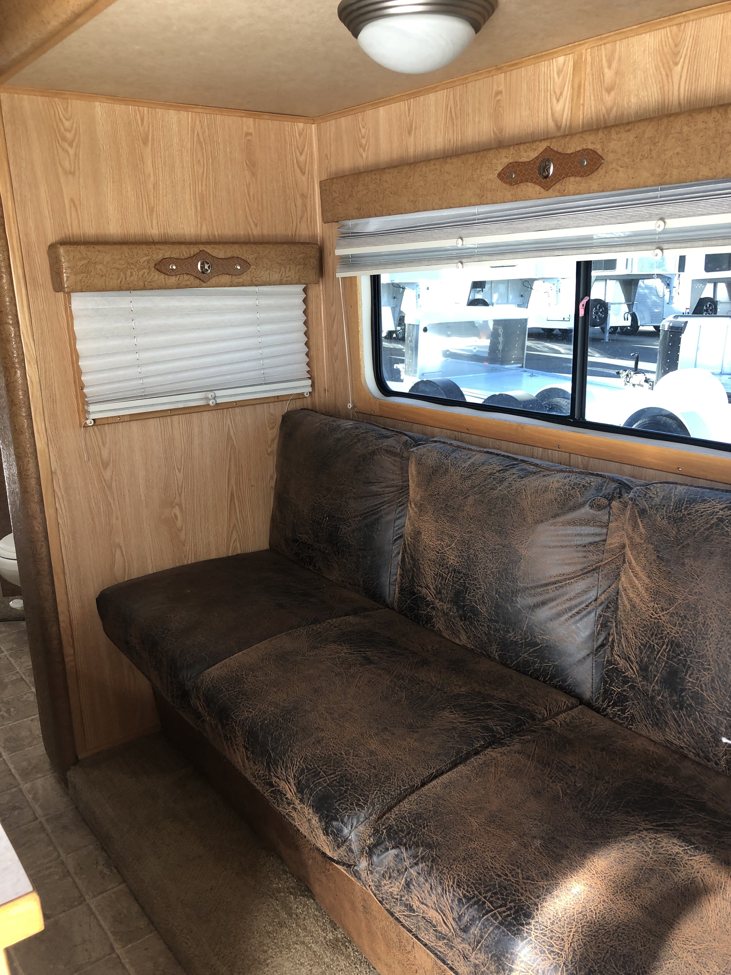 2007 Sundowner LQ 4H SLIDE OUT LQ