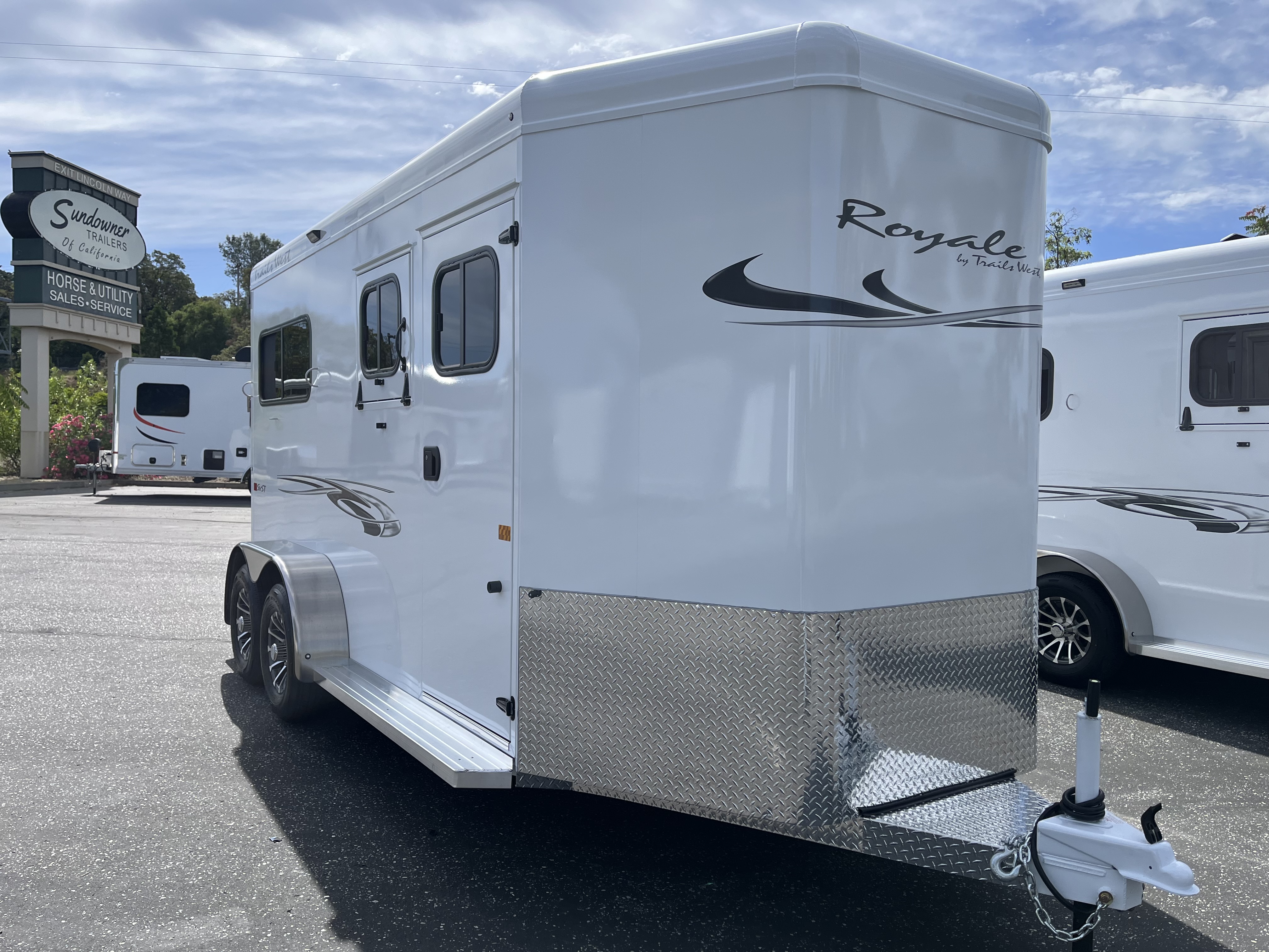 2027 Trails West BP 2H ROYALE SXS TACK Horse Trailer