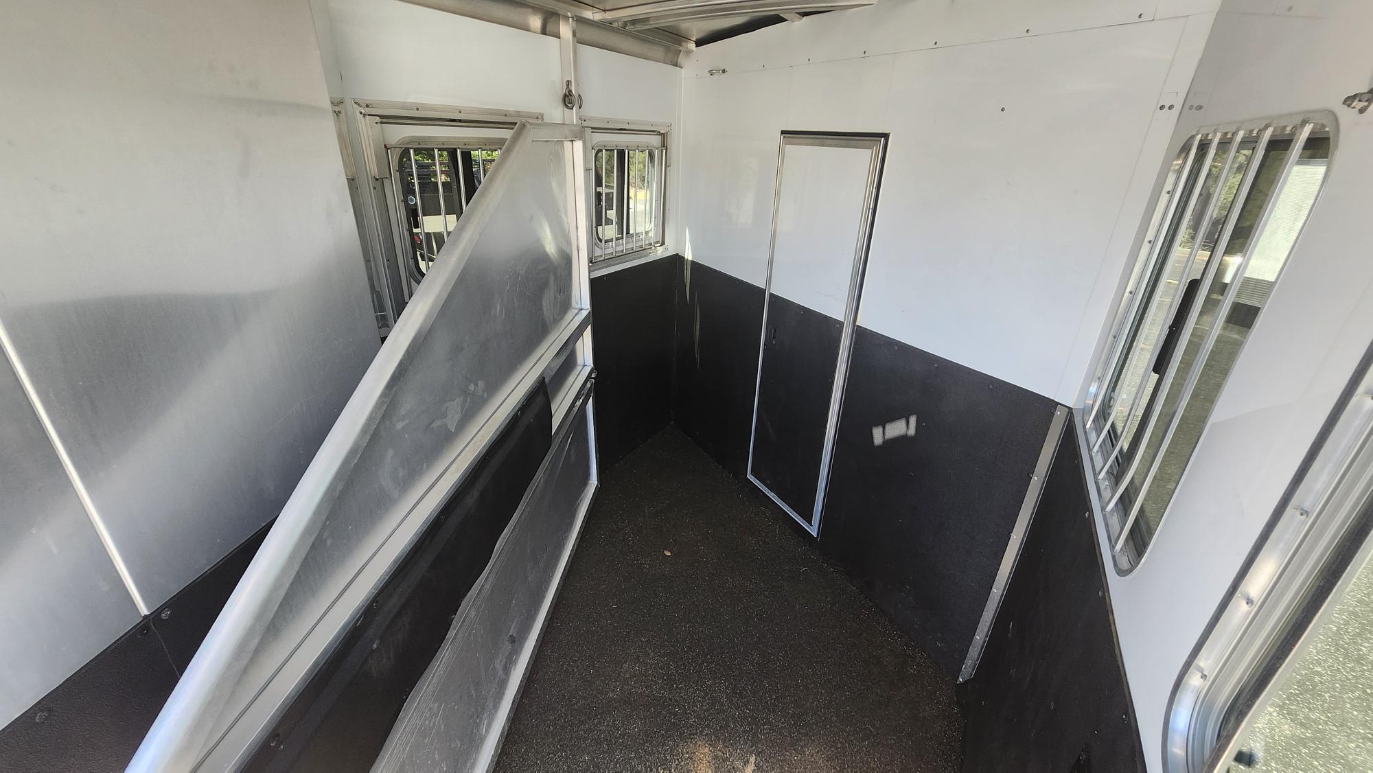 2021 Exiss LQ 2H 7206 ESCAPE LQ