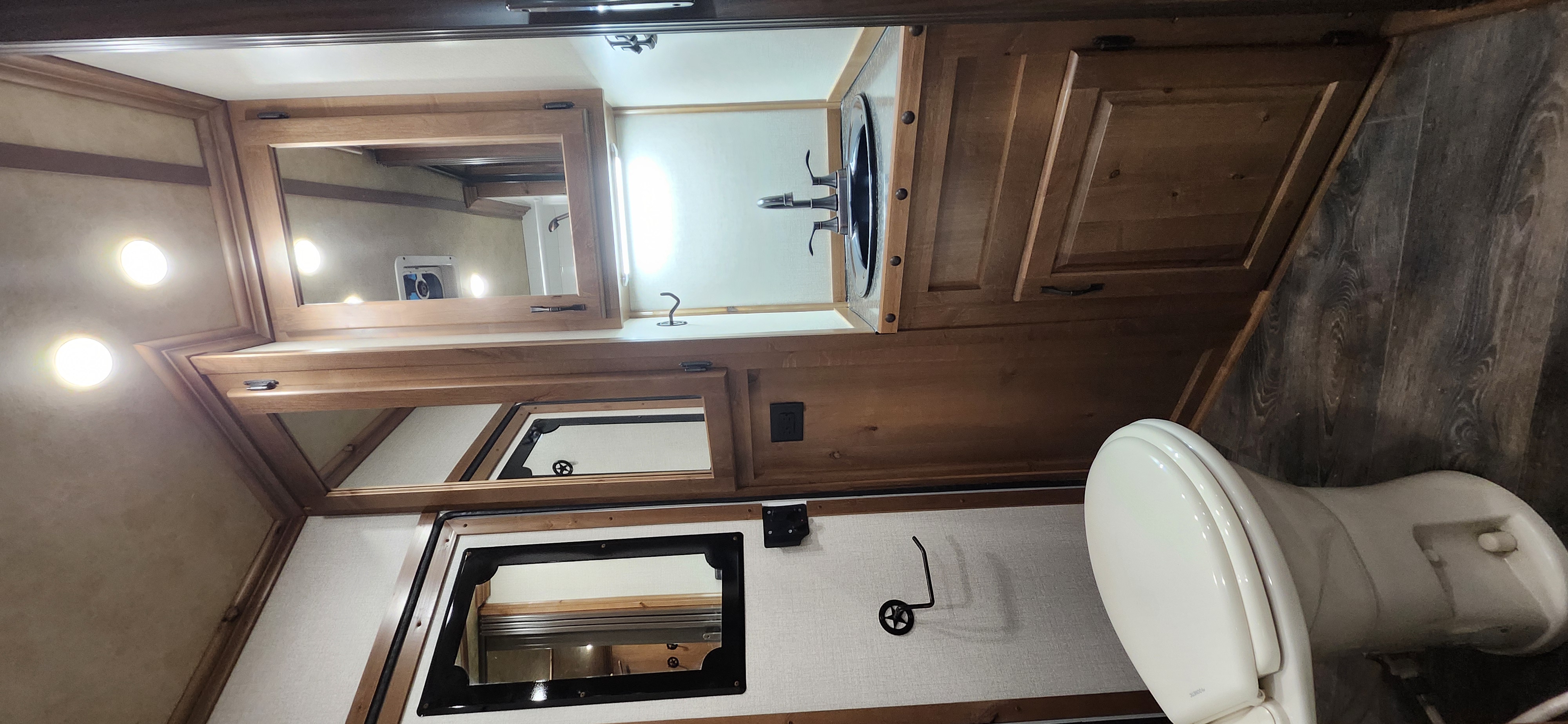 2023 Trails West LQ 4H 10 x 10 SO LQ