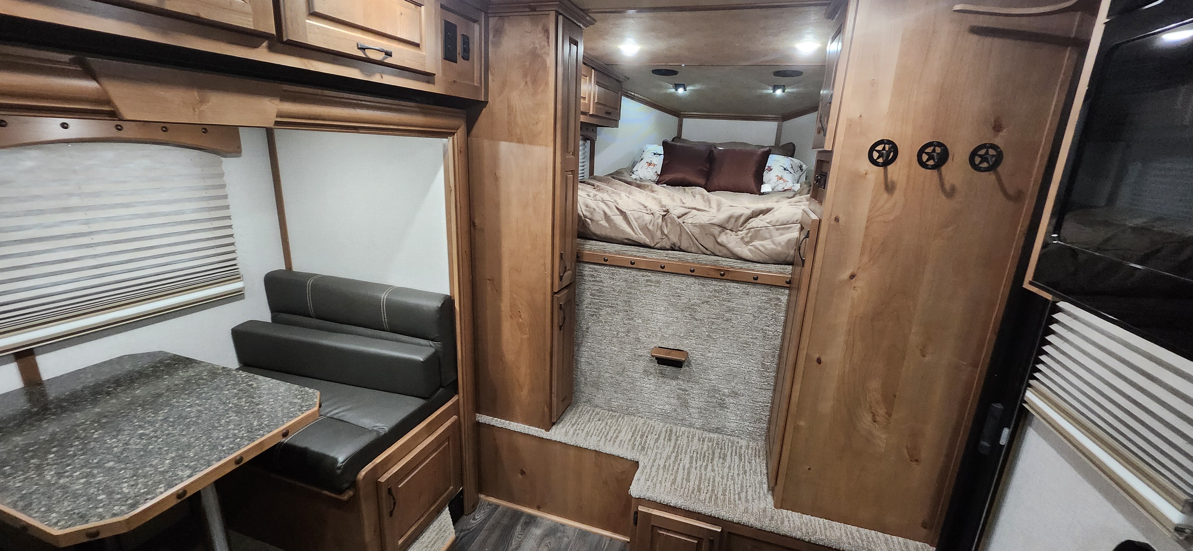 2023 Trails West LQ 4H 10 x 10 SO LQ