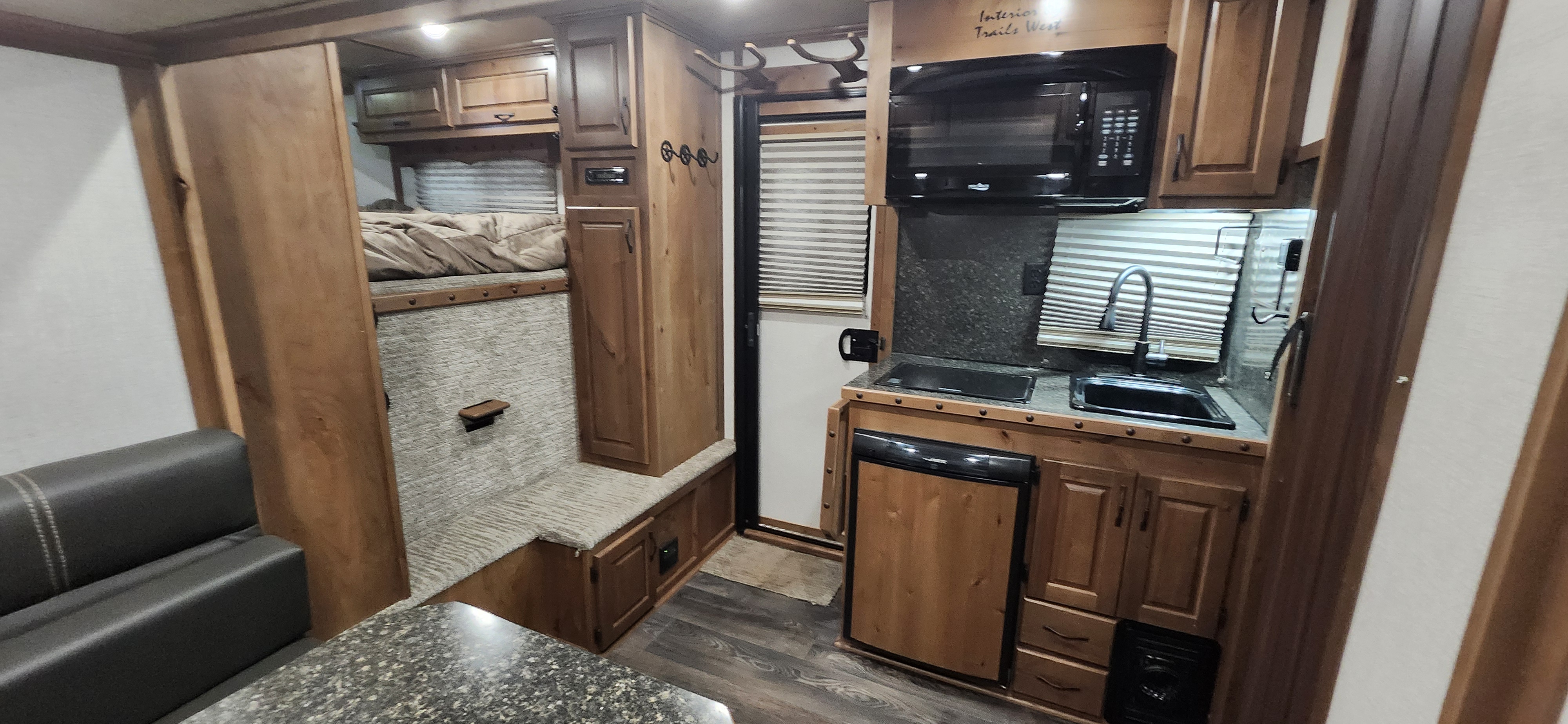 2023 Trails West LQ 4H 10 x 10 SO LQ