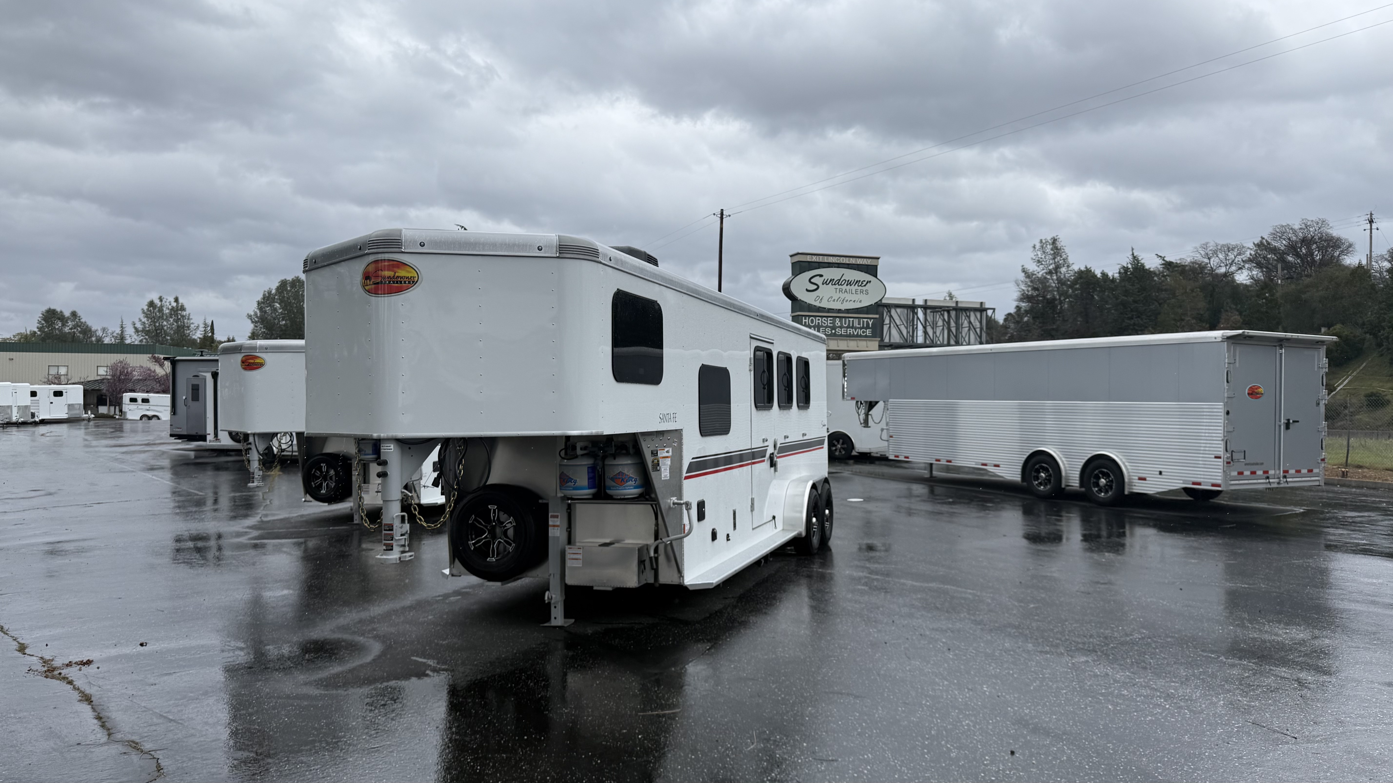 2025 Sundowner LQ 3H SANTA FE WB 6906 LQ