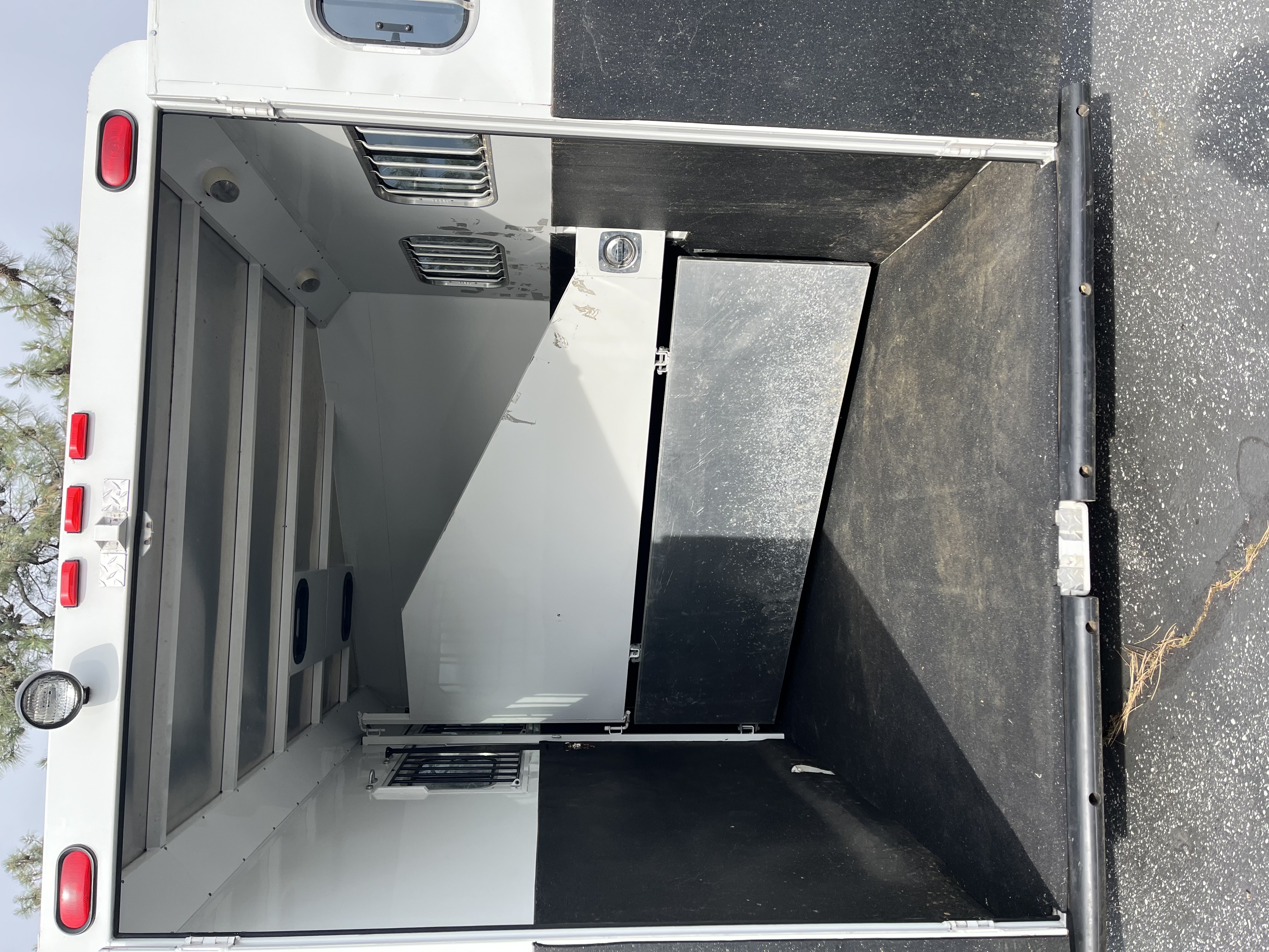 2006 Trails West LQ 2H Sierra 8 X 8 LQ