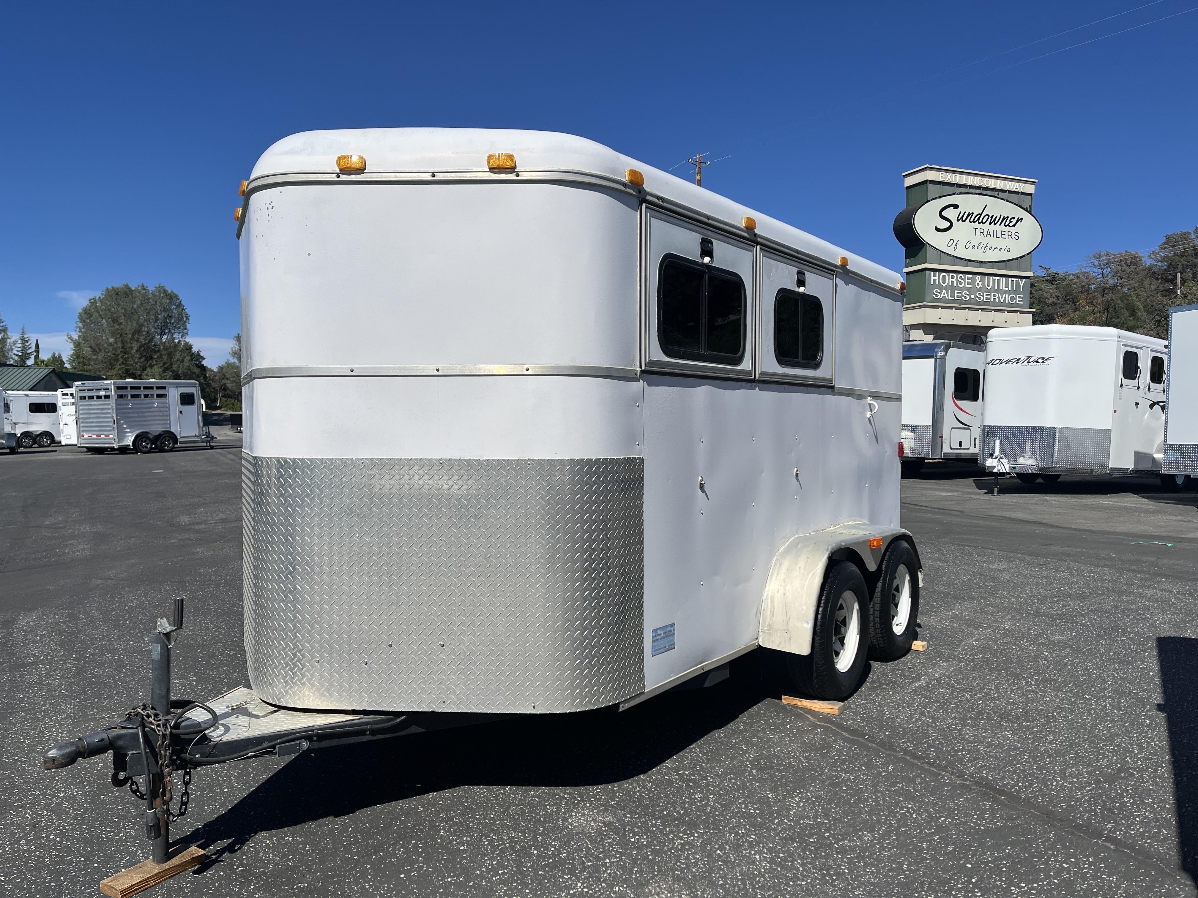 2006 Miley BP 2H Horse Trailer