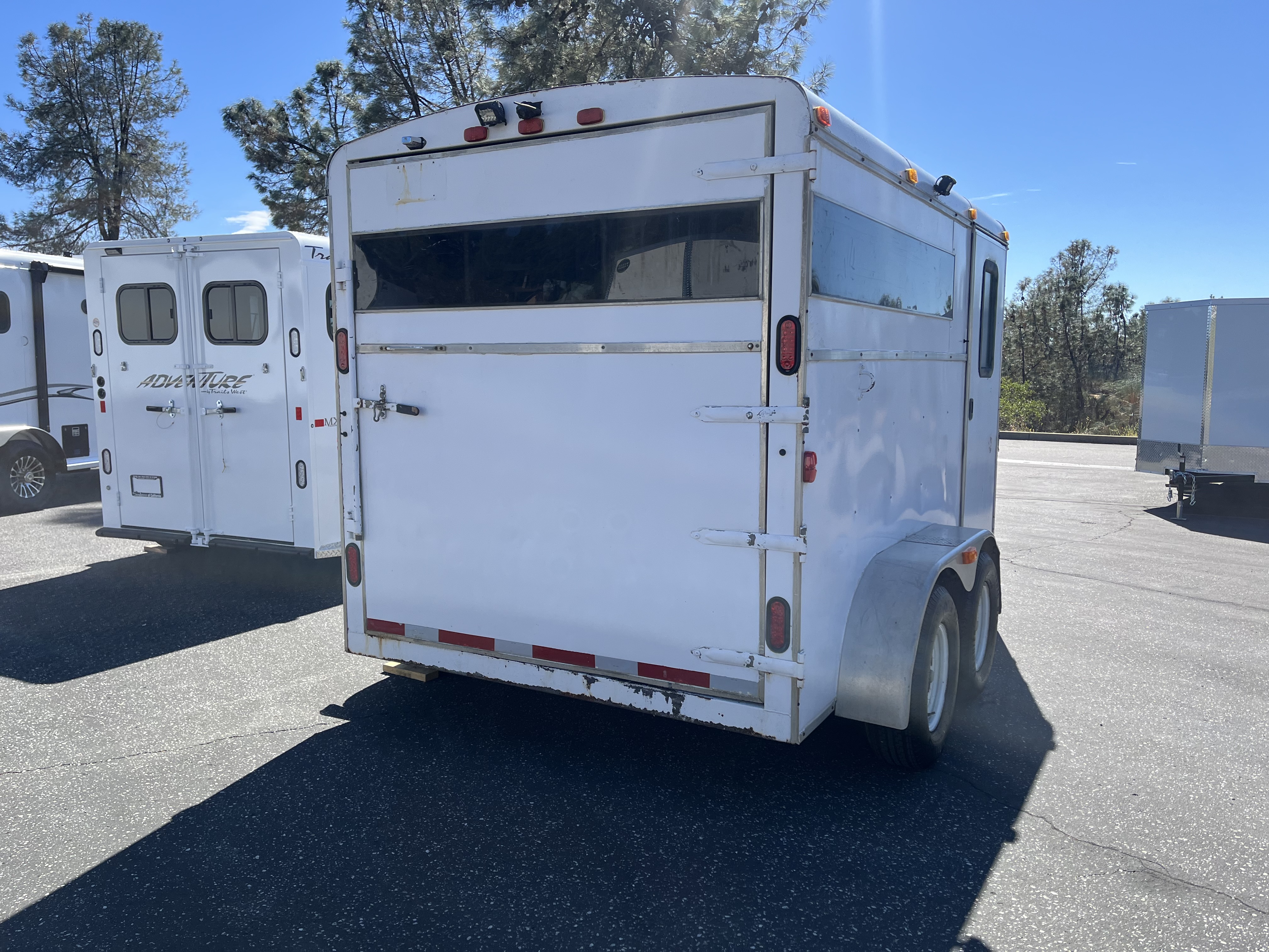 2006 Miley BP 2H Horse Trailer