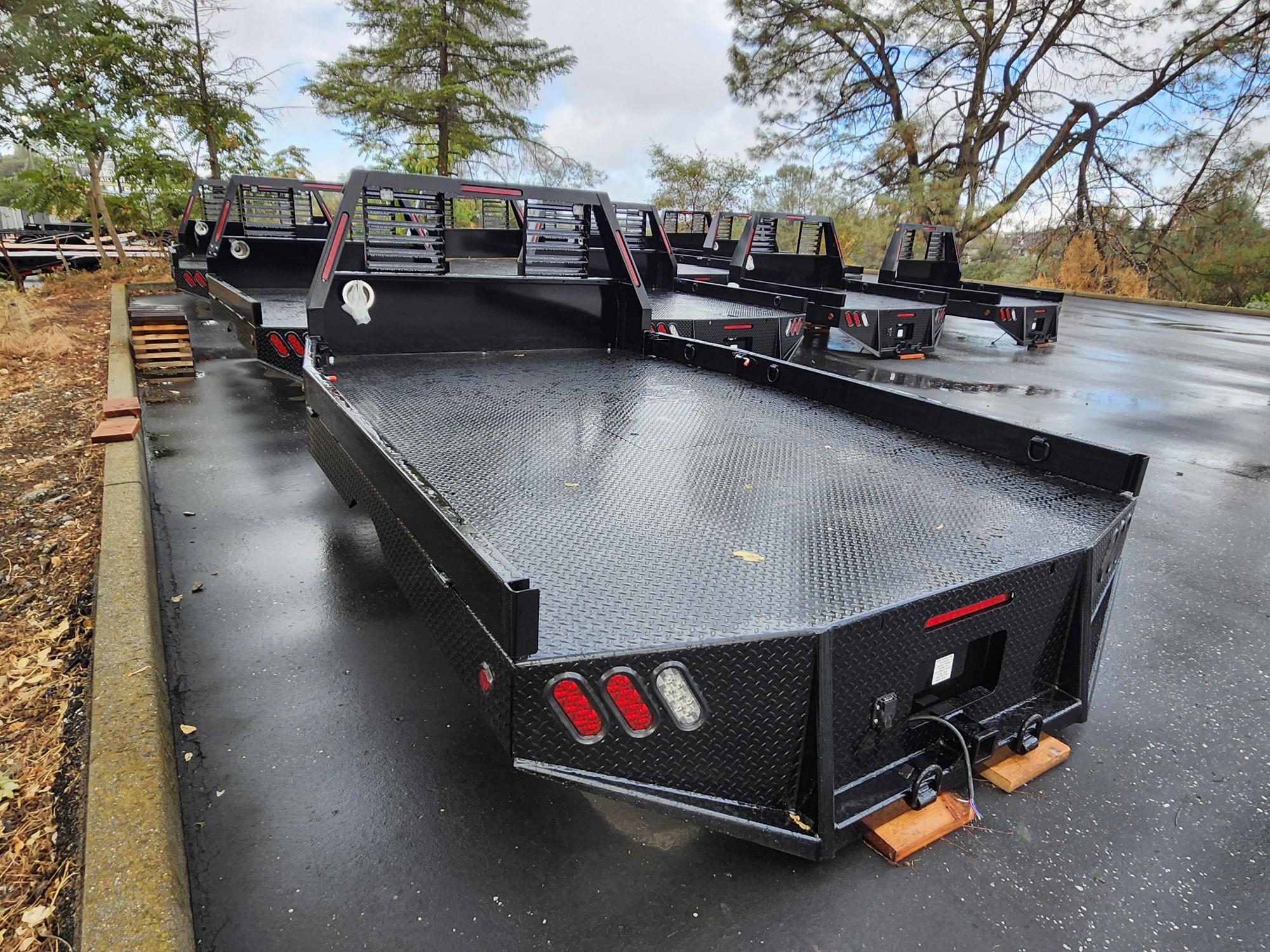 2027 Great Northern STANDARD DUALLY TRUCK BED CAB & CHASSIS 84" Truck Bed