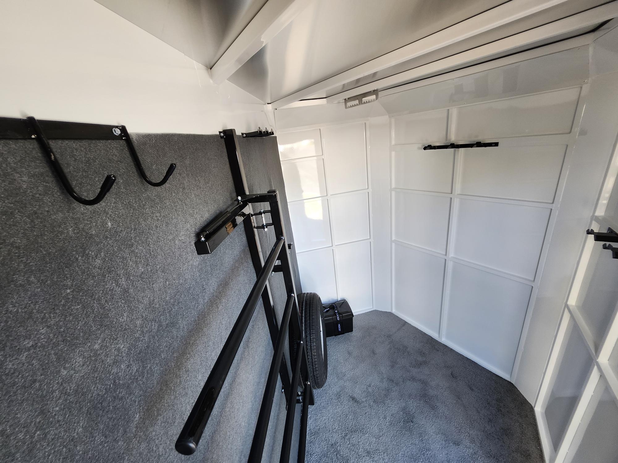 2027 Trails West BP 2H CLASSIC II Horse Trailer