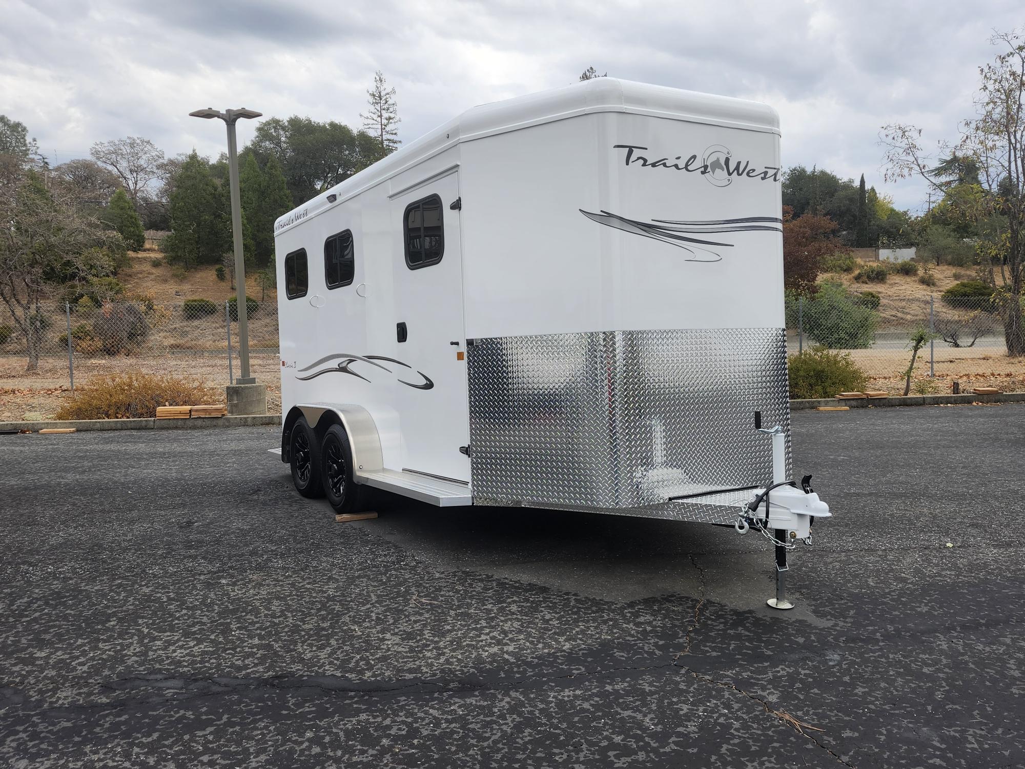 2027 Trails West BP 2H CLASSIC II WB Horse Trailer